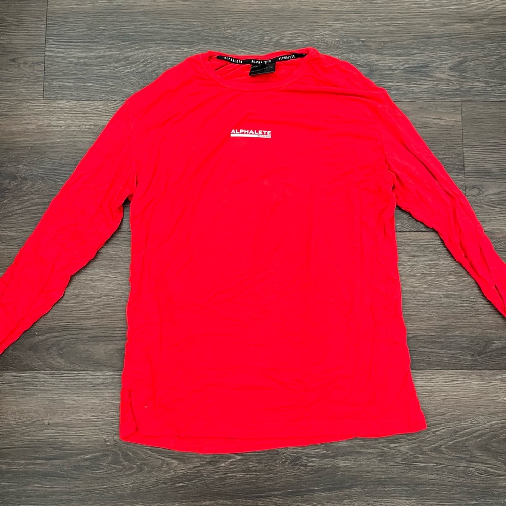 Alphalete Red Long Sleeve Tee L